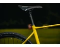Kellys SOOT 30 országúti gravel kerékpár 16 fokozatú Shimano Claris váltó, mechanikus tárcsafék L