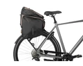 Basil Move Trunkbag táska csomagtartóra vízlepergető 10-26 liter kapacitás Universal Bridge System barna
