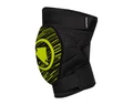 Endura Singletrack térdvédő, puha memóriahabos betéttel, fekete-lime, M-L