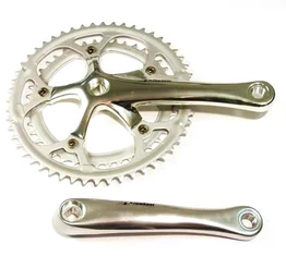 Prowheel országúti hajtómű 52/42-es fogszám, 170mm-es, csavaros lánckerekek, ezüst