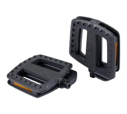 BBB ErgoBase BPD-47 platformpedál csúszásmentes, tüskékkel fekete