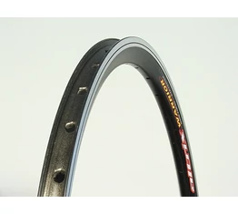 Abroncs 622 Altrix Warrior  CNC trekking 36lyuk fekete