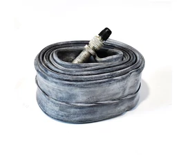 26x1 3/8" és 26x1 1/2"-os tömlő, belső gumi  (590mm és 584mm), DV, normál szelep