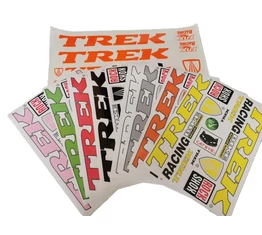 Trek matrica garnitúra műgyantás bevonattal 35x16cm 3színben