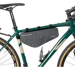 BASIL Storm kerékpáros váztáska tépőzáras felső vázcsőre fekete, 2,2L