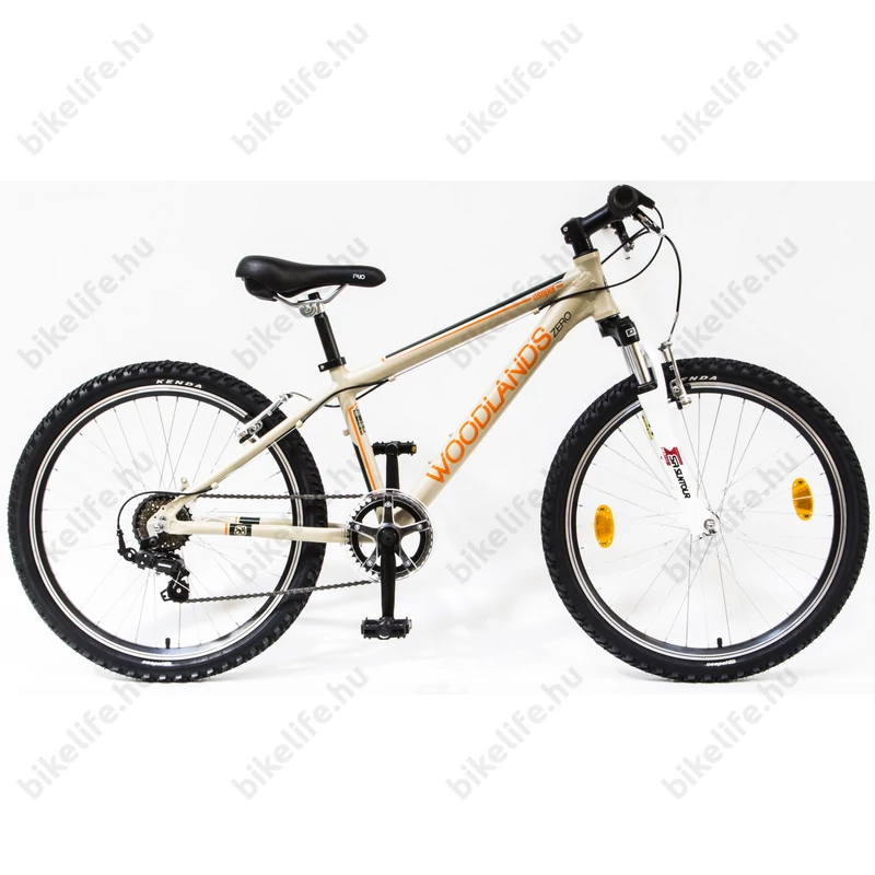 Csepel Woodlands Zero 24-es gyerek kerékpár alumínium vázzal és teleszkóppal, 6sebességes, homok