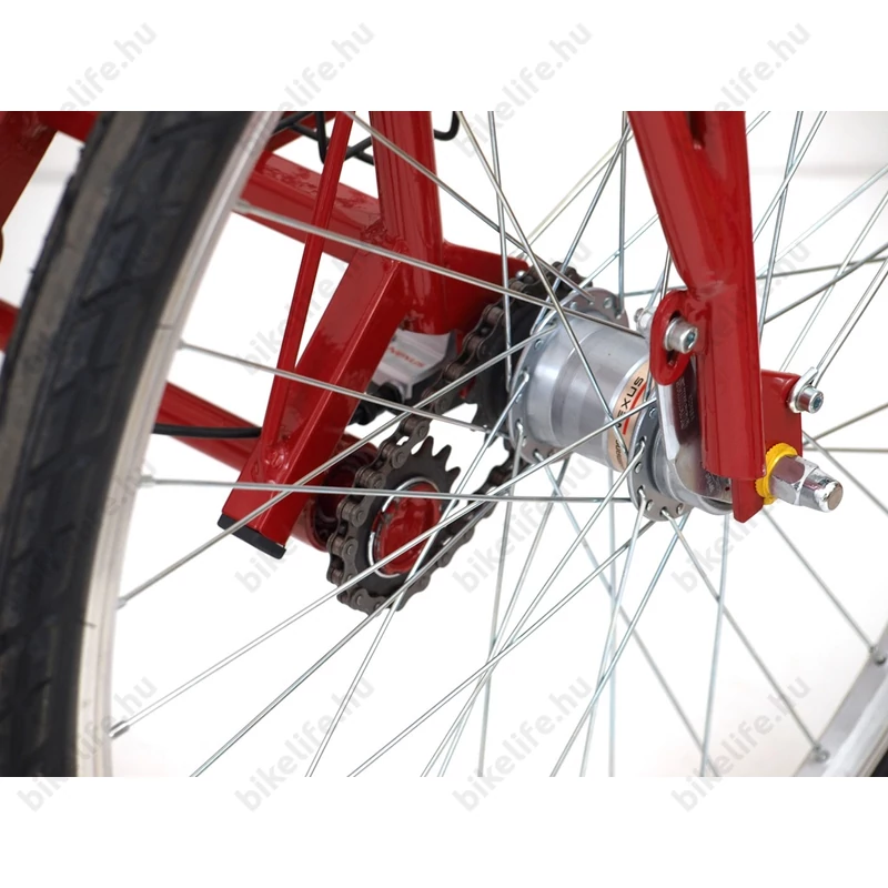 Csepel Budapest B felnőtt tricikli Shimano Nexus3 agyváltóval 26