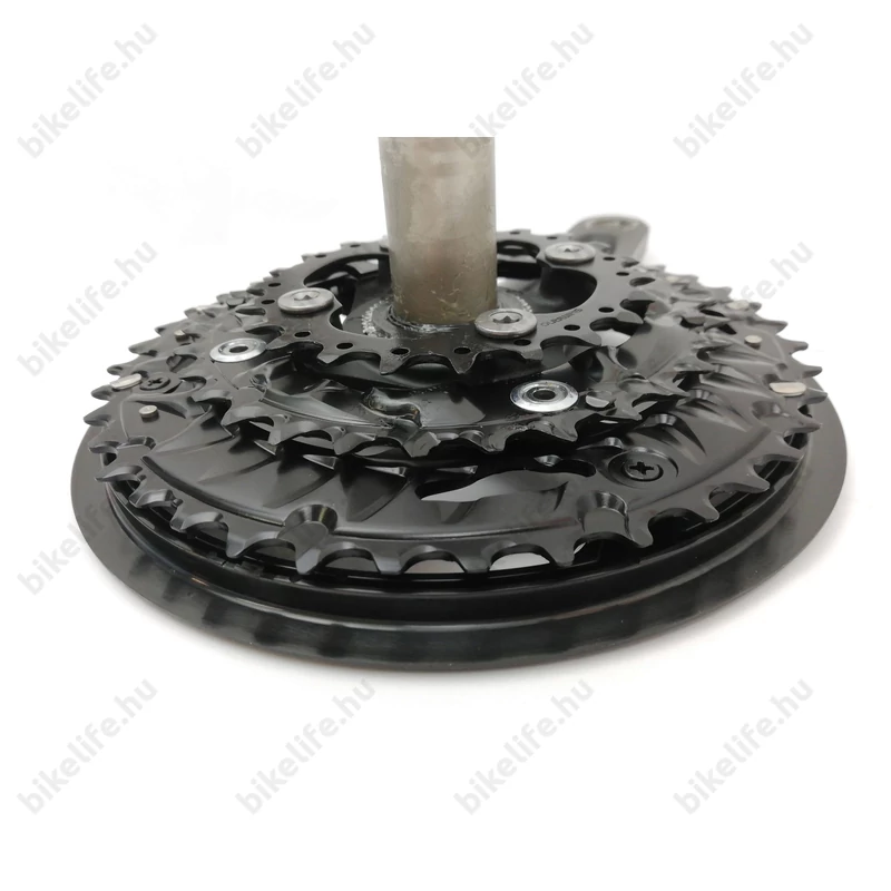 Shimano Deore FC-MT500 MTB hajtómű 22/30/40 fogú lánckerekekkel integrált tengellyel 10-es rendszerekhez