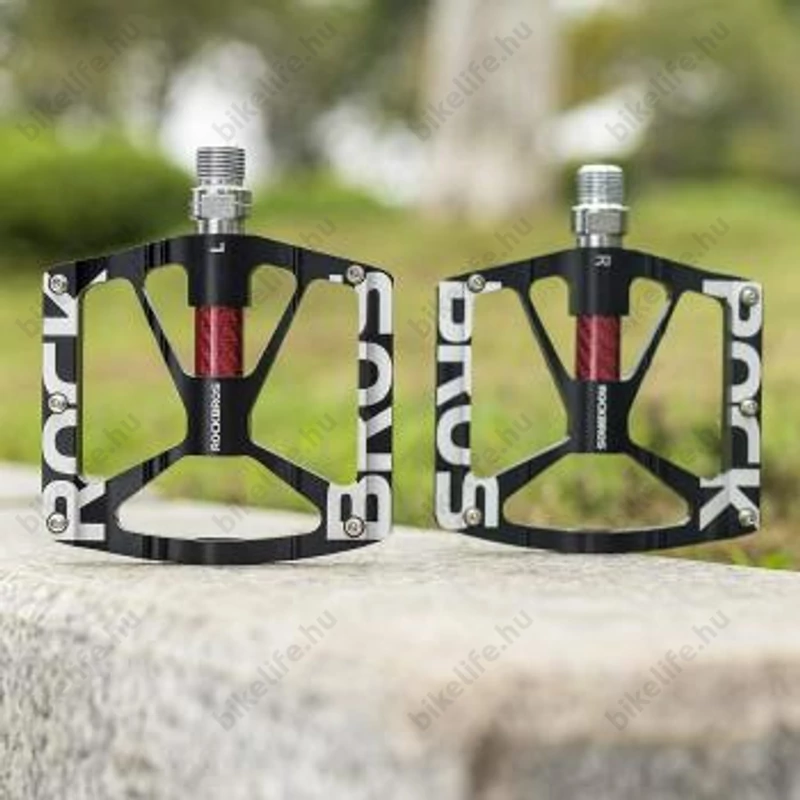 RockBros CNC/Carbon V2 platform pedál cserélhető tüskés ipari csapágyas fekete