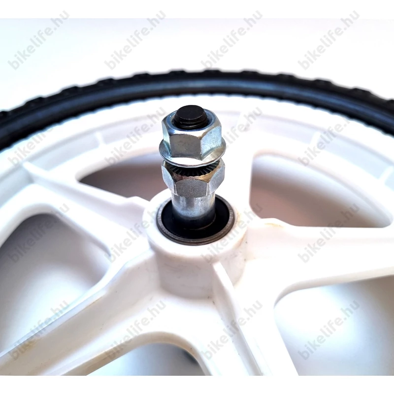 12-es műanyag első kerék ipari csapágyas, fehér küllőzet, fekete 