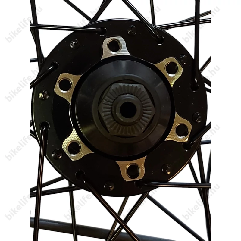 Kellys KLS Draft DSC 23 28-as duplafalú hátsó kerék 8/9/10/11 fokozatú tárcsafékes kazettás aggyal 622 mm