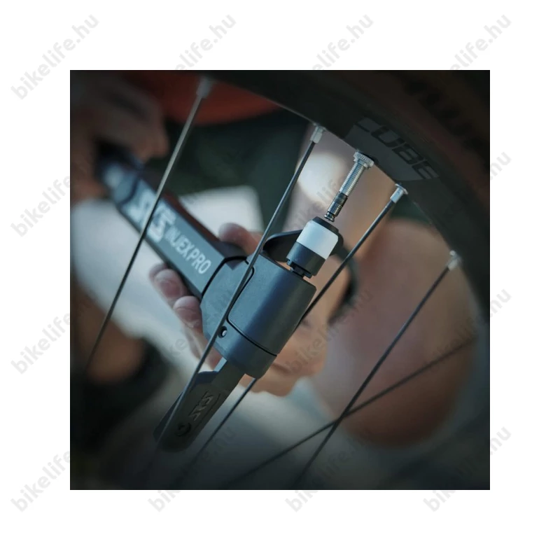 Szelepátalakító adapter SKS-Schwalbe Clik-Tec szelephez AV (autós, motoros)