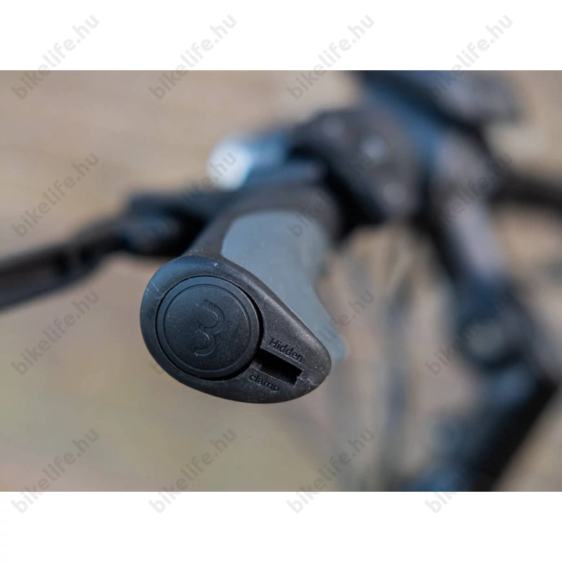 BBB BHG-102 Mamba ergonómikus tenyértmaszos zselés markolat 92mm fekete/szürke