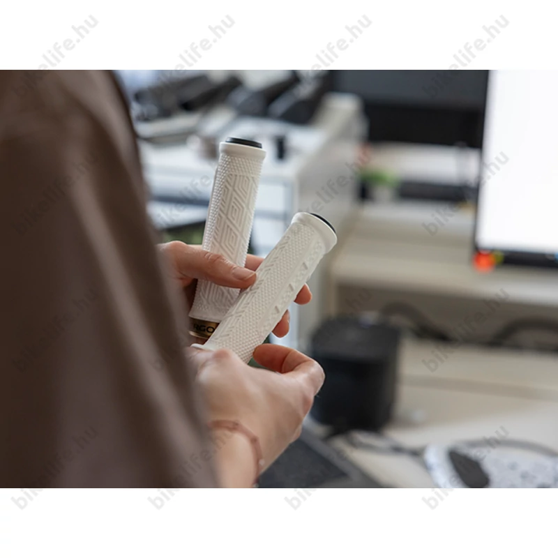 Ergon GDH TEAM Vali Höll Edition bilincses markolat, DH/Gravity felhasználásra, fehér