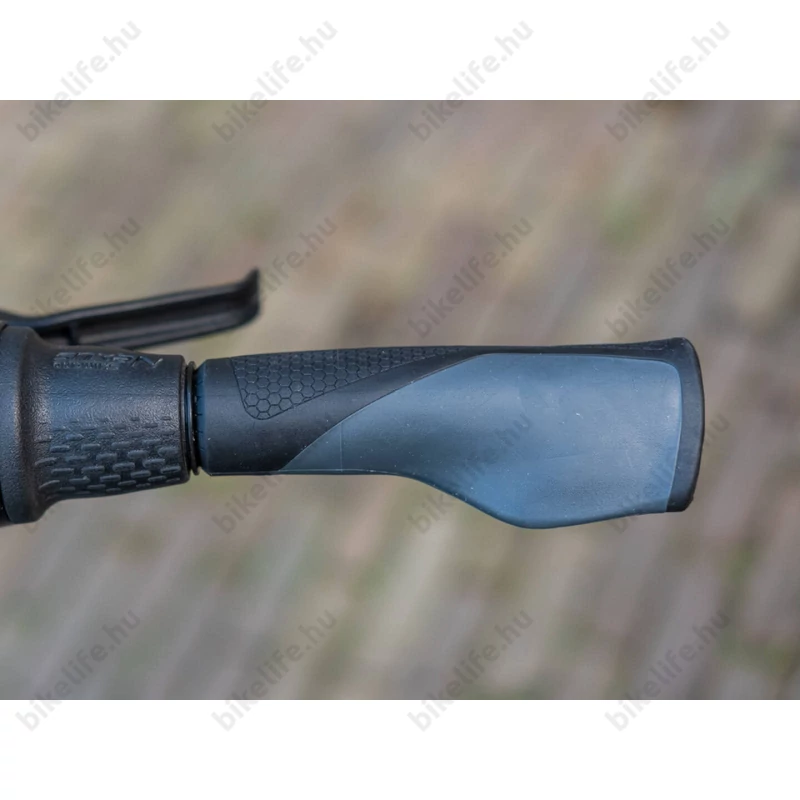 BBB BHG-100 Mamba ergonómikus markolat gél betéttel fekete/szürke (csavarral rögzíthető elfordulás ellen)