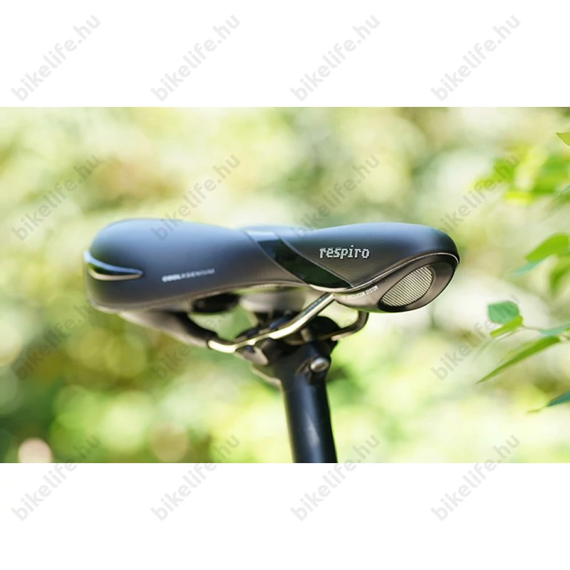Selle Royal Respiro Moderate túra/sport nyereg Royalgel-lel és légcsatornával