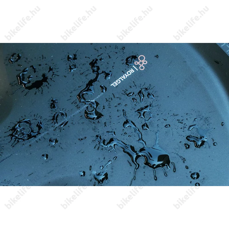 Selle Royal On Relax unisex eBike kompatibilis nyereg Royalgel csillapítással erősített vázszerkezettel 224 mm széles