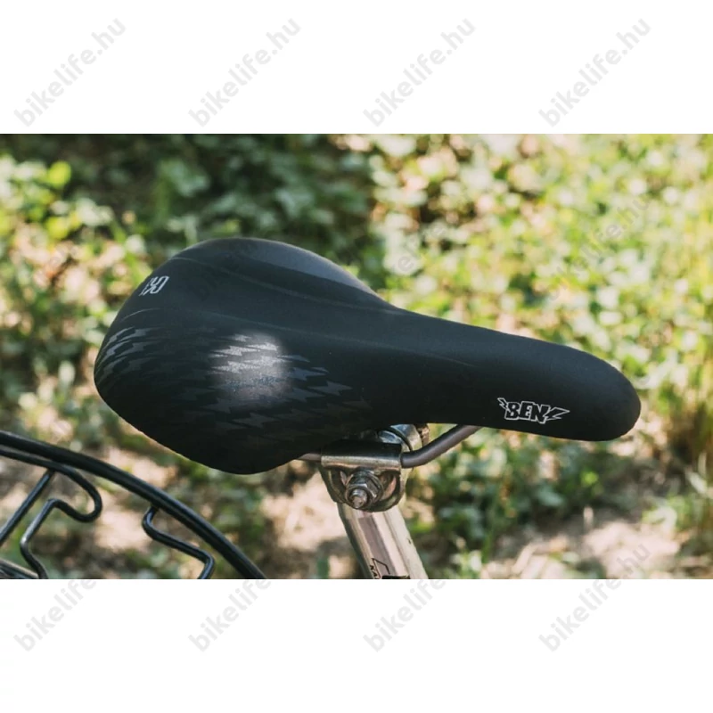 Selle Royal Junior gyerek nyereg Ben 16-20-24-es kerékpárokhoz, fekete