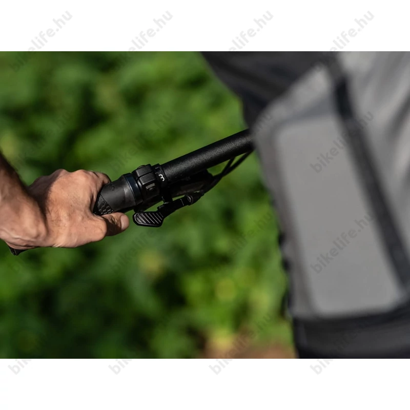 BBB DropControl Left BSP-57 dropper nyeregcső vezérlő bal oldalra felszerelhető 22,2mm-es bilincsátbérővel
