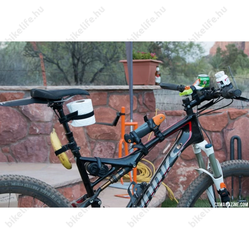 SKS Anywhere több helyre rögzíthető kulacstartó adapter 50-80mm