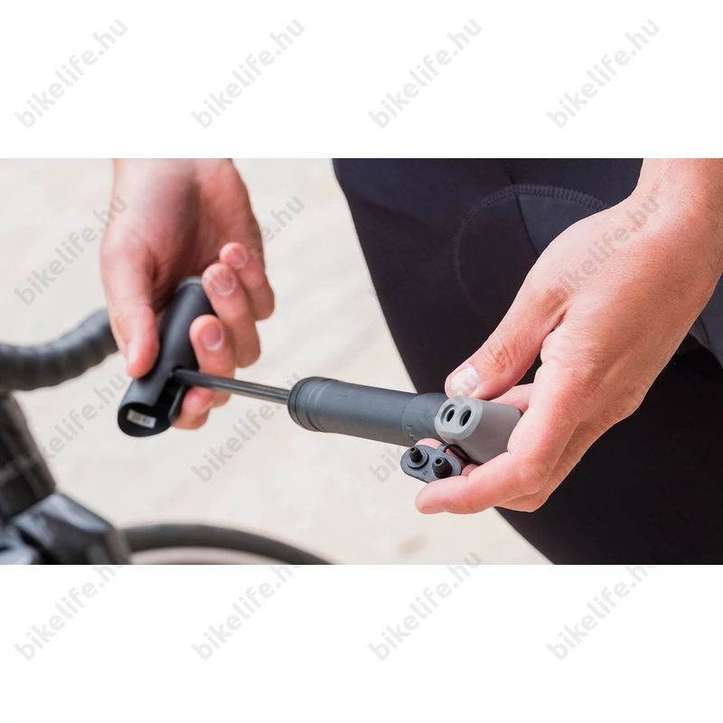 BBB BMP-54 WindWave minipunpa 7bar, nyomásmérős, DualHead, fekete