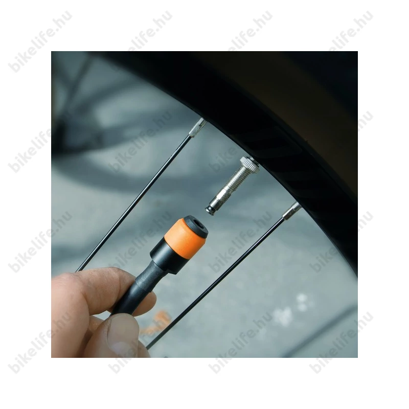 SKS Airflex Explorer Minipumpa 5bar/205mm kihúzható tömlő, Clik-Tec fejjel, fekete