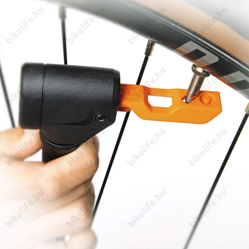 SKS Airkompressor Compact 10.0 kerékpáros műhelypumpa univerzális fejjel nyomásmérővel 10bar teljesítménnyel