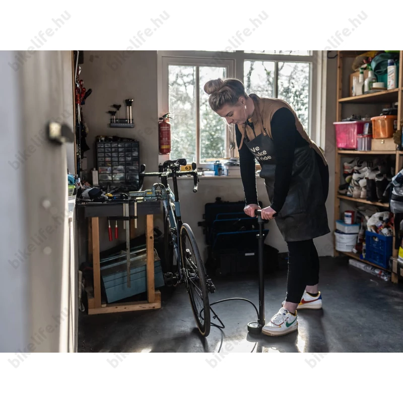 BBB BFP-41 AirSwitch műhelypumpa, 11 bar nyomás, fekete színű