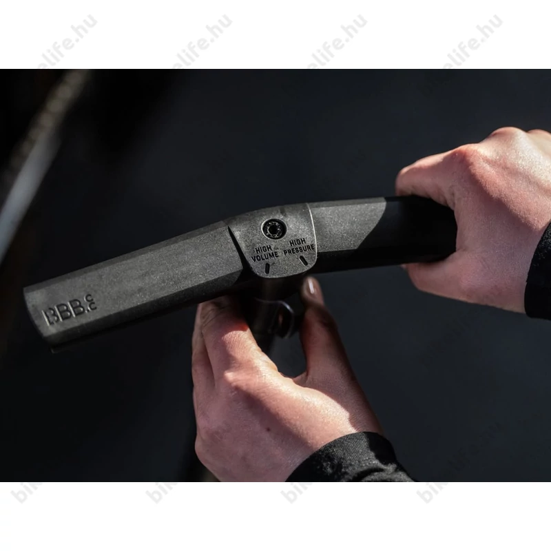 BBB BFP-41 AirSwitch műhelypumpa, 11 bar nyomás, fekete színű