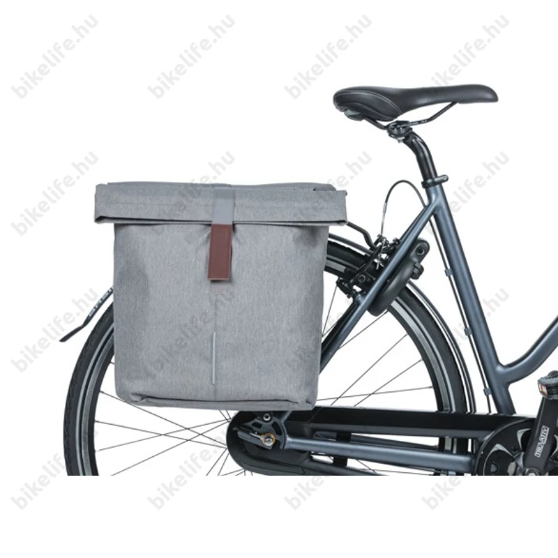 Basil City-Double Bag táska csomagtartóra 2 részes  32L kapacitás, fényvisszaverős, szürke