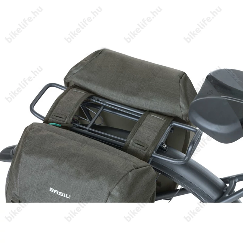 Basil Discovery Double 2 részes táska csomagtartóra 18L kapacitás, pántos rögzítés, szürke színű