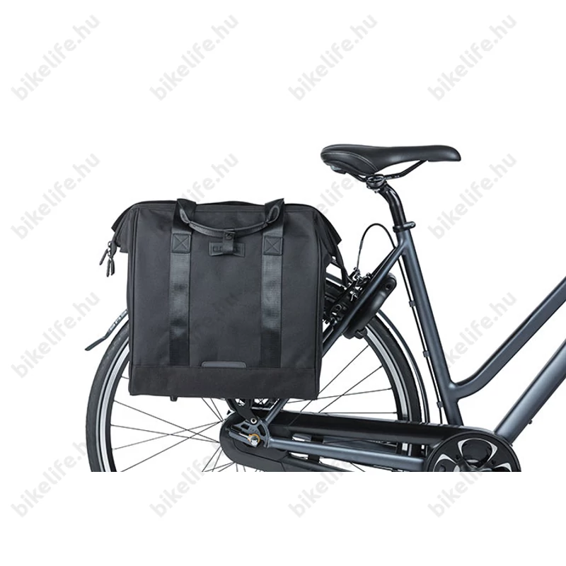 Basil Grand Bicycle táska csomagtartóra és kormányra, 1 részes, 23L kapacitás, fekete
