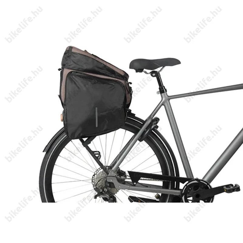 Basil Move Trunkbag táska csomagtartóra vízlepergető 10-26 liter kapacitás Universal Bridge System barna