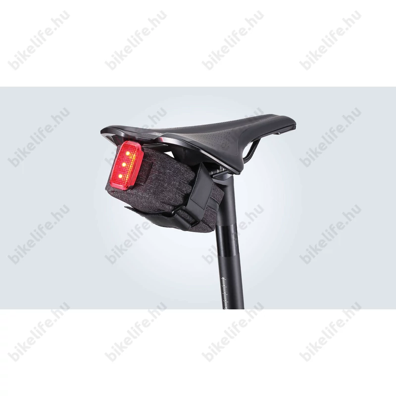BBB Compacked nyeregtáska BSB-41 L, adapteres rögzítés, 0,75L, fekete
