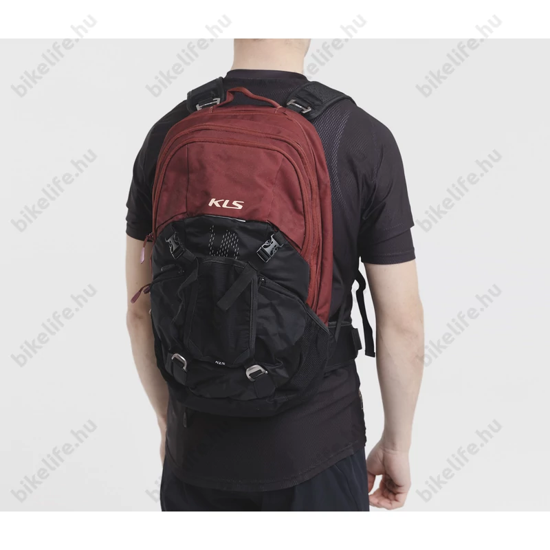 Kellys KLS Lane hátizsák 16L-es, italtartó zsák nélkül, esővédő huzat, protektor, bukó tartó, fekete/wine