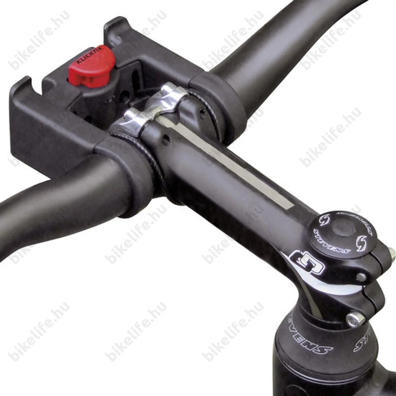 Klickfix kosár vagy táskatartó adapter 31,8mm befogó átmérőjű kormányokra 7kg terhelhetőséggel