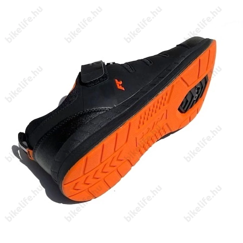 KTM Factory Character kerékpáros cipő fekete/narancs 43-es