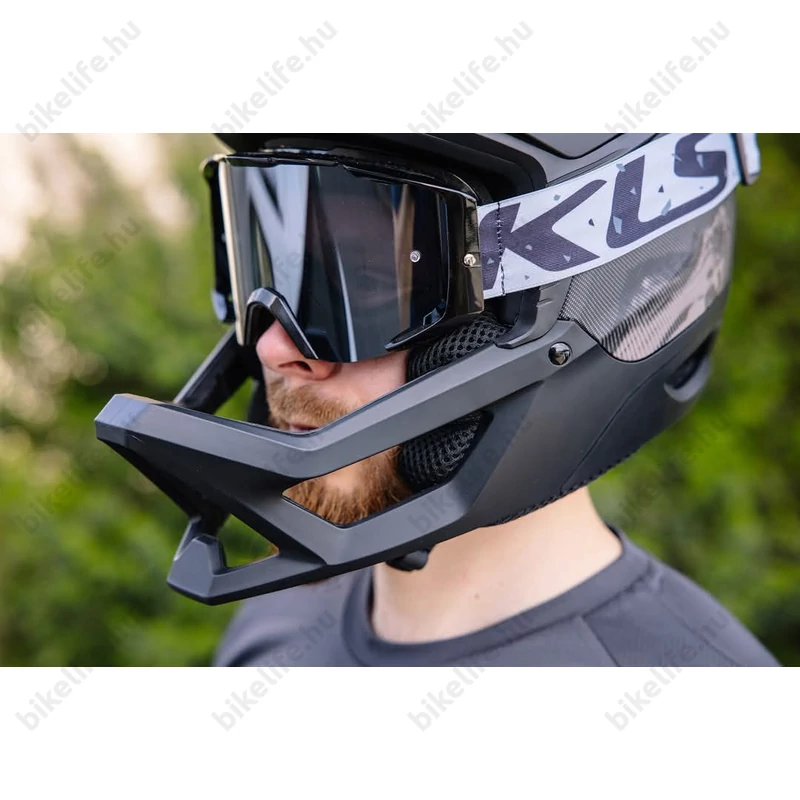 Kellys KLS CRUX Fullface állvédős szuperkönnyű enduro bukósisak kiváló szellőzéssel M/L (54-58 cm)