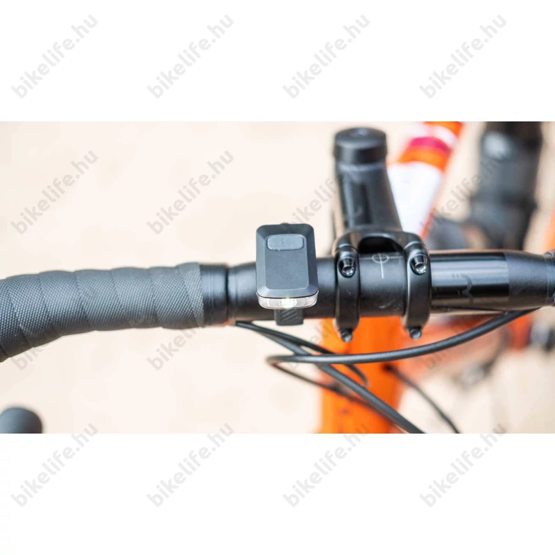 BBB BLS-151 Spark 2.0 akkumulátoros első lámpa USB-vel tölthető, fekete