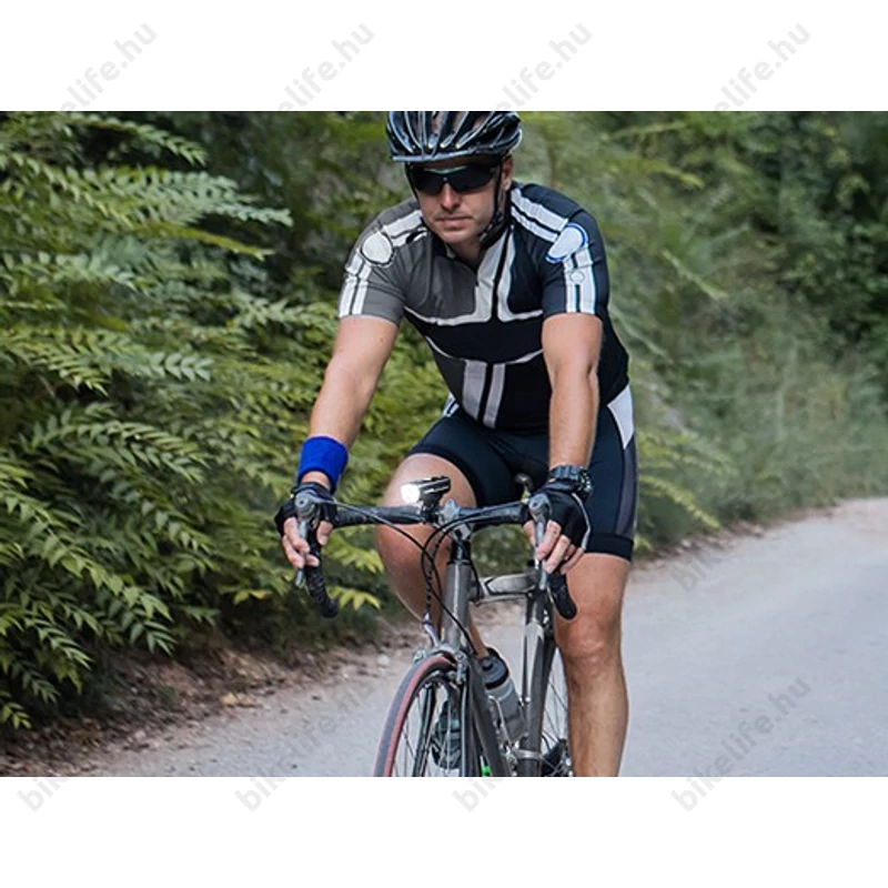 Ravemen K450 akkumulátoros első lámpa, 450 lumen, 2200mAh, intelligens mód