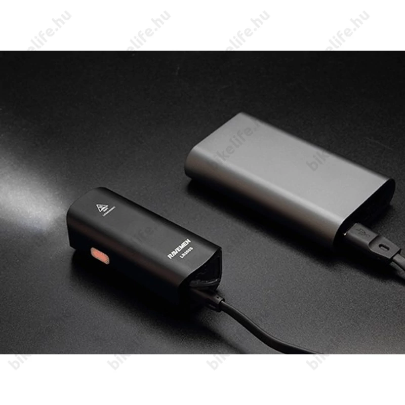 Ravemen LR500 akkumulátoros első lámpa, 500 lumen, 2200mAh