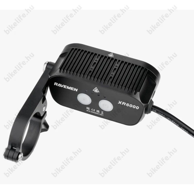 Ravemen XR6000 akkumulátoros első lámpa, 6000 lumen, 4x4000mAh, országúti/MTB, tompított/reflketor mód, vez. nélk. távirányító