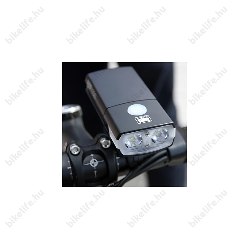 Cateye AMPP1100 HL-EL1100RC 2LED-es elsőlámpa USB-ről tölthető 1100 Lumen fényerő 5funkció, csak bukósisak adapterrel