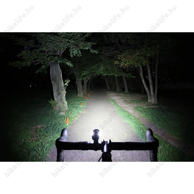 Cateye SYNC Core akkumulátoros első lámpa USB-ről tölthető, 500 lumen, HL-NW100RC, kapcsoló szinkron