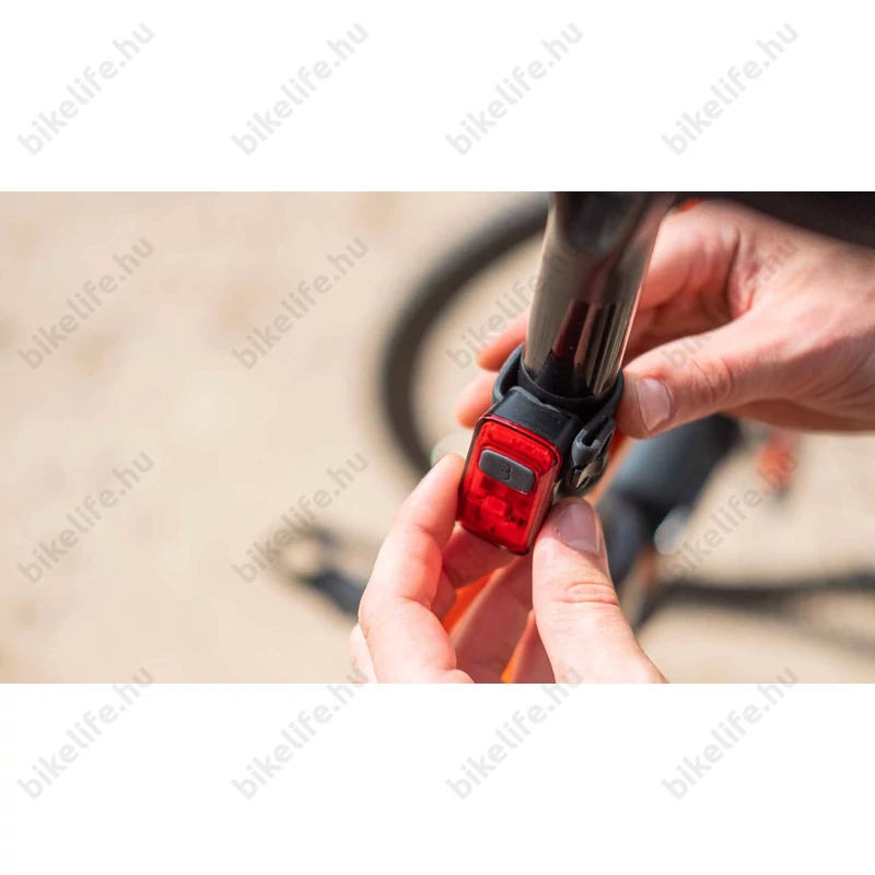 BBB BLS-152 Spark 2.0 akkumulátoros hátsó lámpa, LED, tölthető lithium akkumulátorral, fekete