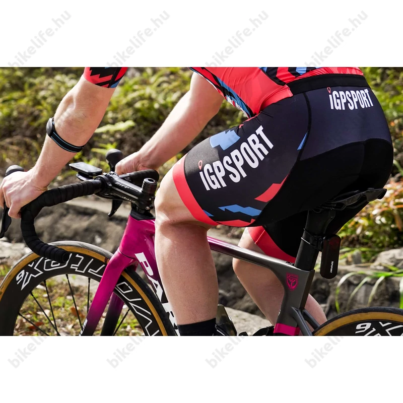 iGPSport SR30 kerékpáros radar és hátsó lámpa