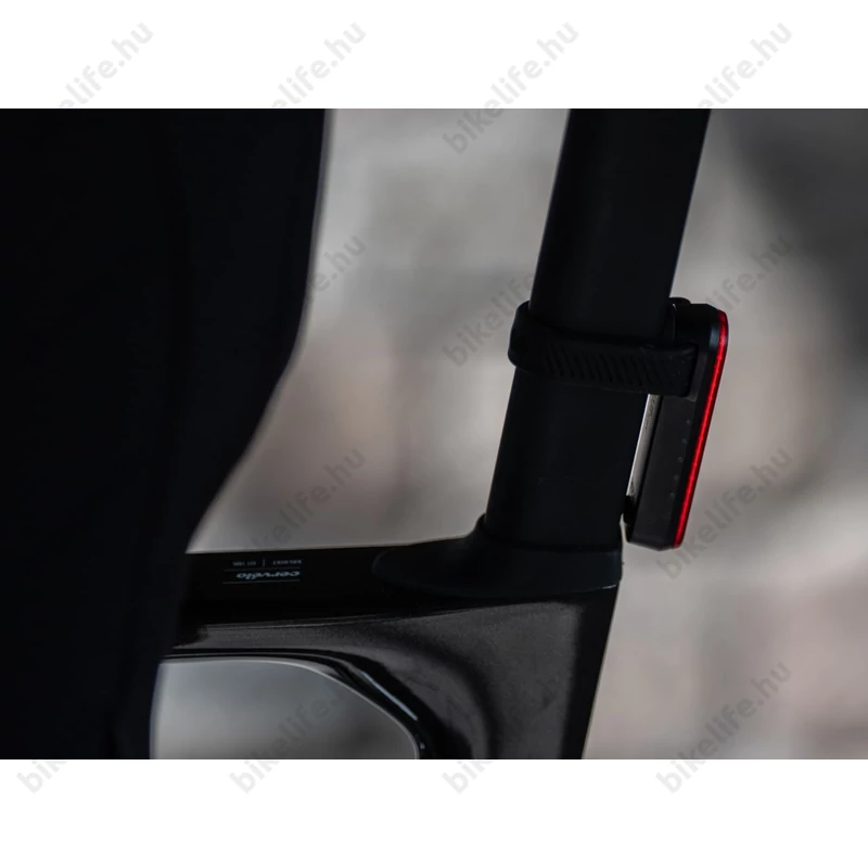 BBB BLS-255 Signal i hátsó villogó 45 szuperfényes LED, 80 Lumen, USB-C tölhető, Li-polimer akku