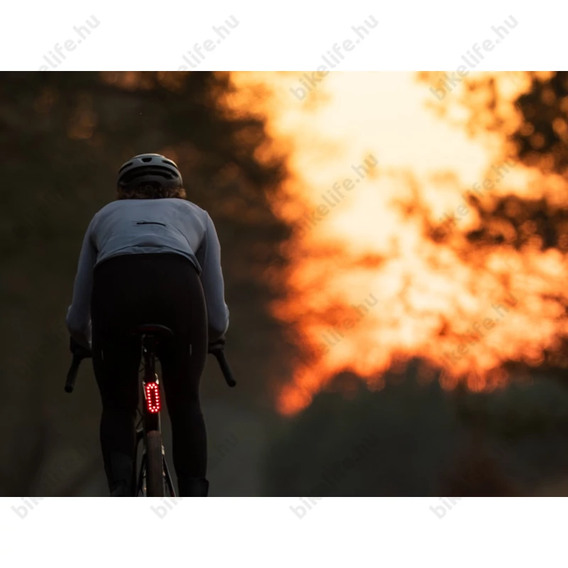 BBB BLS-251 Signal Radar radaros hátsó villogó 80 Lumen 6 üzemmód Ant+ Bluetooth USB-C tölhető Li-polimer akku