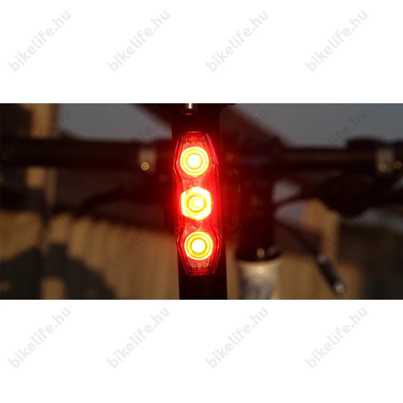 Cateye ViZ300 villogó TL-LD810 tölthető USB-s, 4 funkció, 300 lumen fényerő
