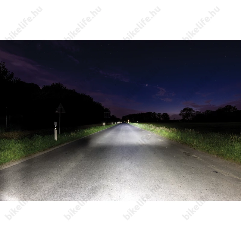 AXA Nxt80 E-bike első lámpa LED-es, 80LUX, 2 vezetékes, 6-12V-os